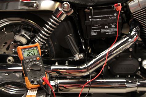 motorcycle battery voltage test